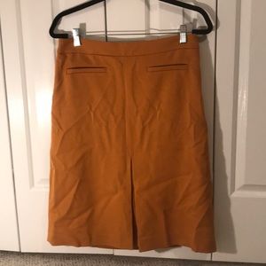 Loft beautiful mustardy- golden pencil skirt